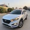 Hyundai tucson thumb 1
