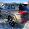 Jeep Cherokee trailhawk thumb 9