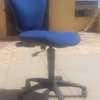 Chaises de bureau à roulettes thumb 0