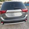 Mitsubishi Outlander thumb 4