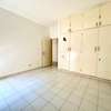 Appartement 3 chambres à louer - Plateau thumb 4