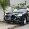 Audi Q3 thumb 2