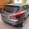 Hyundai tucson thumb 1