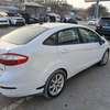 Ford fiesta 2015 thumb 2