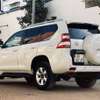 Toyota landcruiser thumb 4