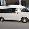 Toyota Hiace — Van neuf, minibus 15 places thumb 4