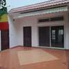 À LOUER – Une Petite Villa R+1 à Ngor thumb 1