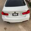 BMW 3301 2018 thumb 1