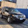 *FORD ESCAPE CARRÉ* Année : 2011 thumb 3