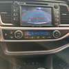 Toyota Highlander thumb 2