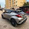 Toyota chr hybride 2017 thumb 1