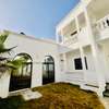 Résidence Privée & Luxueuse aux Almadies thumb 1