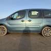 Peugeot partner 5 places thumb 1