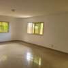 Joli Appartement  cité batrain proche de KFC MERMOZ thumb 7