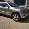 Jeep cherokee thumb 1