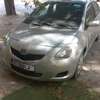 toyota yaris 2009 thumb 0