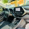 TOYOTA HIGHLANDER 2023 ESSENCE 6 cylindres thumb 8