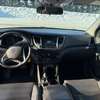 HYUNDAI TUCSON 2017 FULL OPTION thumb 7
