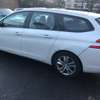 Peugeot 308 2016 thumb 2