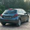 Peugeot 208 2016 thumb 7