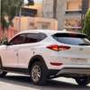 Hyundai tucson thumb 2