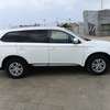 Mitsubishi Outlander 7places 2016 thumb 3