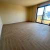 Spacieux appartement F5 à louer au Point E (piscine) thumb 6
