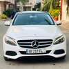 Mercedes benz c300 New présidentiel thumb 9