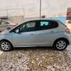 Peugeot 208 1.4 bluehdi 2017 thumb 4
