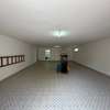 Grande villa aux Almadies pour habitation ou bureaux thumb 3