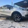 Renault QM3 capture 2016 thumb 9