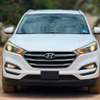 Hyundai Tucson 2016 automatique essence 2.0L AWD thumb 8
