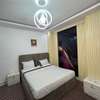 Belle et spacieuse chambre au Point E thumb 12