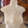 Buste mannequin blanc cassé taille adulte polyvalent thumb 4
