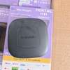 Android TV Box noire compacte avec port USB thumb 1