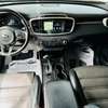 Kia sorento thumb 5