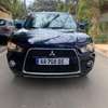 MITSUBISHI OUTLANDER 2014 , 7places thumb 3