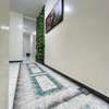 Studio haut standing avec jacuzzi au virage thumb 8