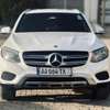 2016 Mercedes-Benz GLC300 thumb 0