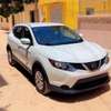 Nissan rogue thumb 2