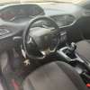 Peugeot 308 2018 thumb 4