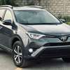 Toyota rav4 xle 2018 thumb 3