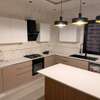 CUISINE EQUIPEE SUR MESURE INSTALLE A DAKAR thumb 1