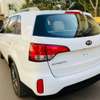 Kia Sorento phase 3  7 places thumb 6