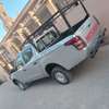 Mitsubishi l200 2019 thumb 4
