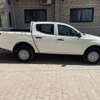 Mitsubishi l200 thumb 3