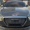 Genesis G90 2017 thumb 0