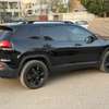 Jeep Cherokee 2017 full black thumb 7