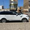 Range Rover sport thumb 0
