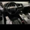 Audi Q7 7 places thumb 9